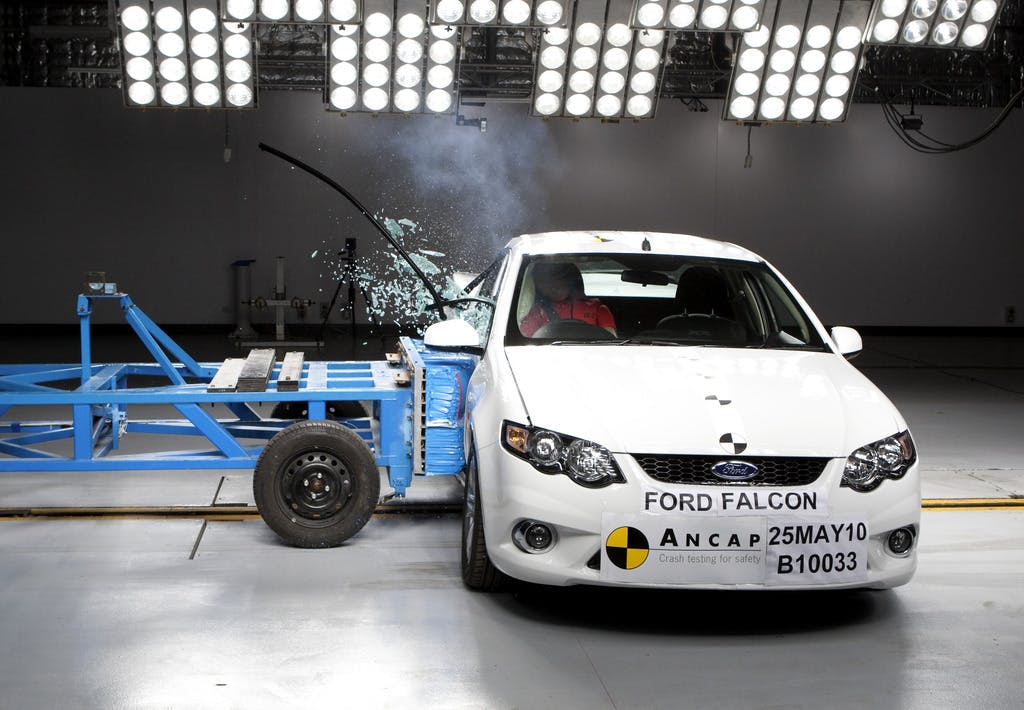 Ford Falcon Ute (2011-October 2014) side impact test at 50km/h