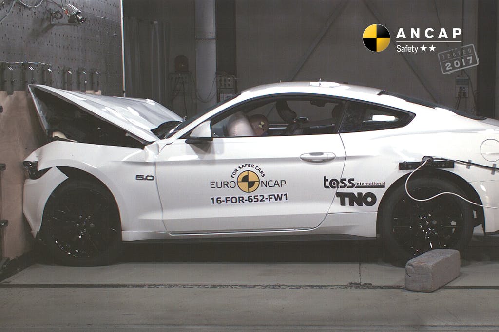 Ford Mustang (Dec 2015 – onwards) full width frontal test at 50km/h