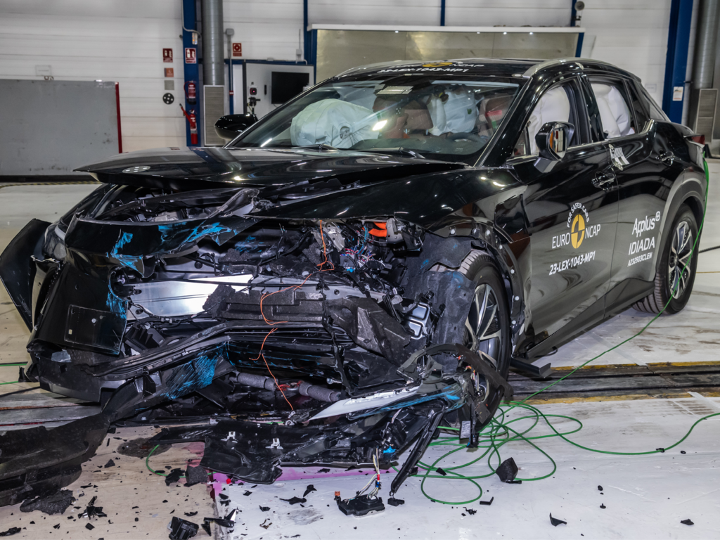 Lexus RZ (Apr 2023 – onwards) - frontal offset (MPDB) test at 50km/h