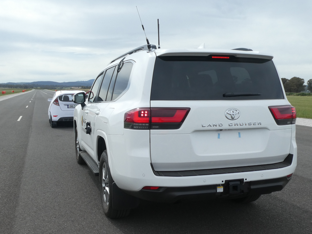 Toyota Landcruiser (Oct 2021 – onwards) - AEB Car-to-Car testing