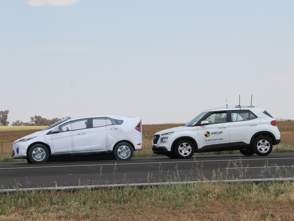 Hyundai Venue (Sep 2019 – onwards) autonomous emergency braking test