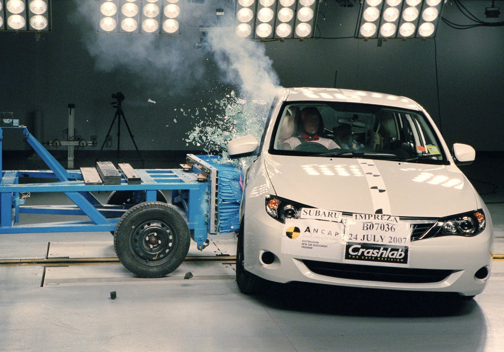 Subaru Impreza (September 2007-2011) side impact test at 50km/h