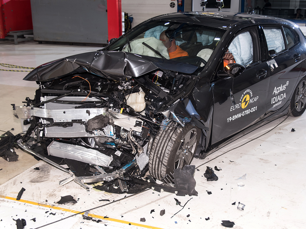 BMW 1 Series (Oct 2019 – onwards) frontal offset test at 64km/h