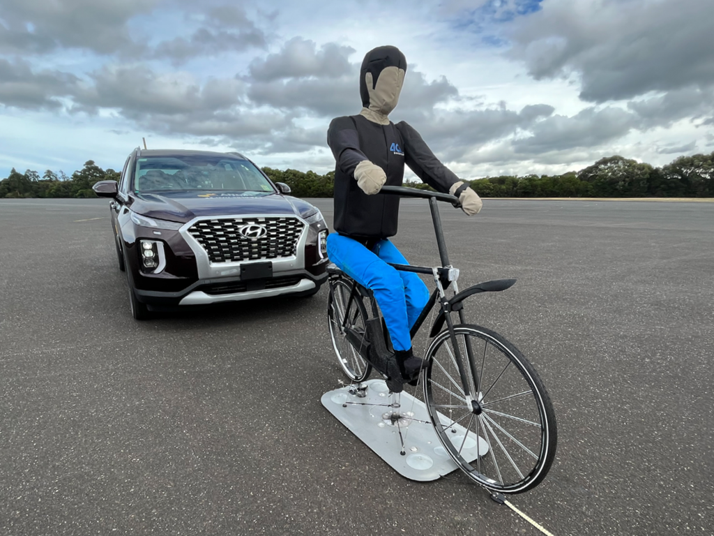 Hyundai Palisade (Nov 2020 – onwards) - AEB Cyclist test