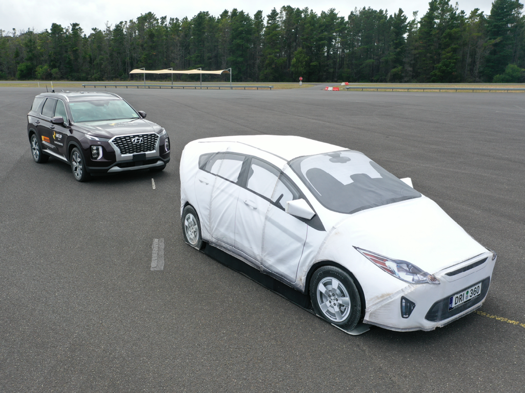 Hyundai Palisade (Nov 2020 - onwards) AEB Car-to-Car test