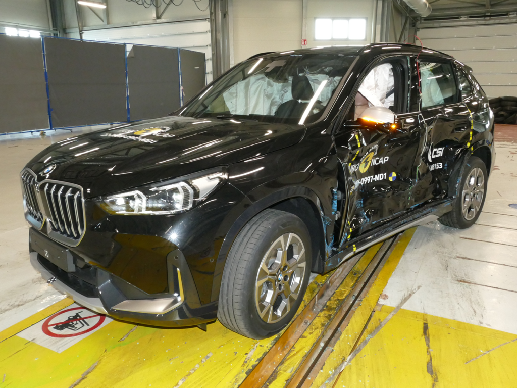 BMW X1 (Jul 2022 – onwards) - side impact test at 60km/h