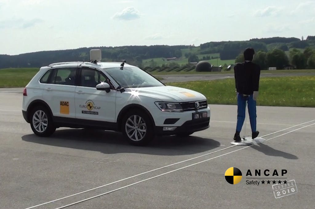 Volkswagen Tiguan (Sep 2016 – onwards) autonomous emergency braking test