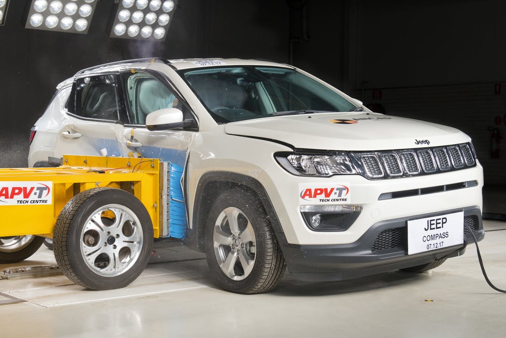 Jeep Compass (Jul 2021 – onwards) side impact test at 50km/h