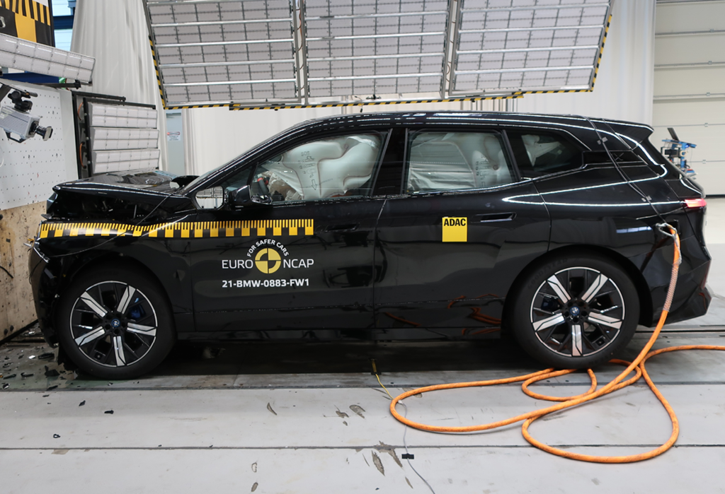 BMW iX (Nov 2021 – onwards) - full width frontal test at 50km/h